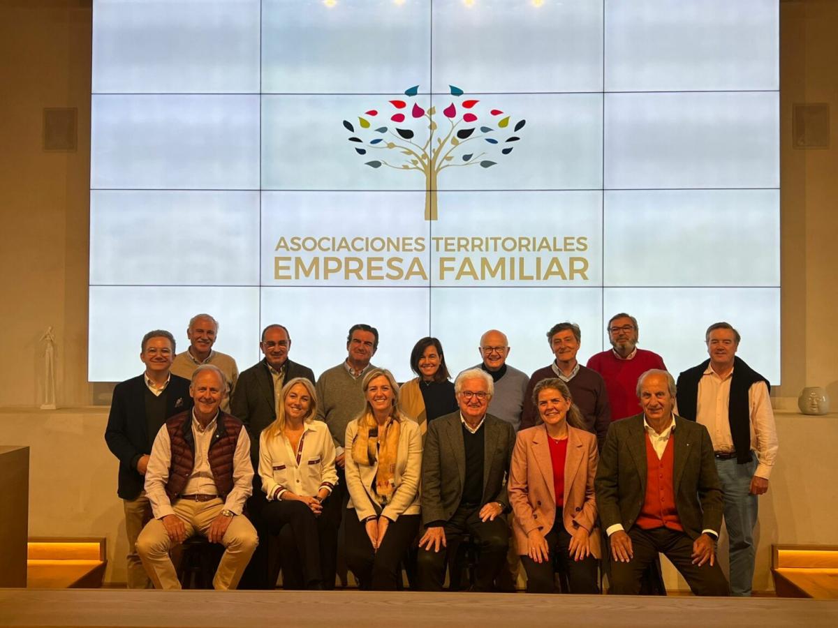 Esther Vidal asiste en Palencia a la reunión de Asociaciones Territoriales de Empresa Familiar